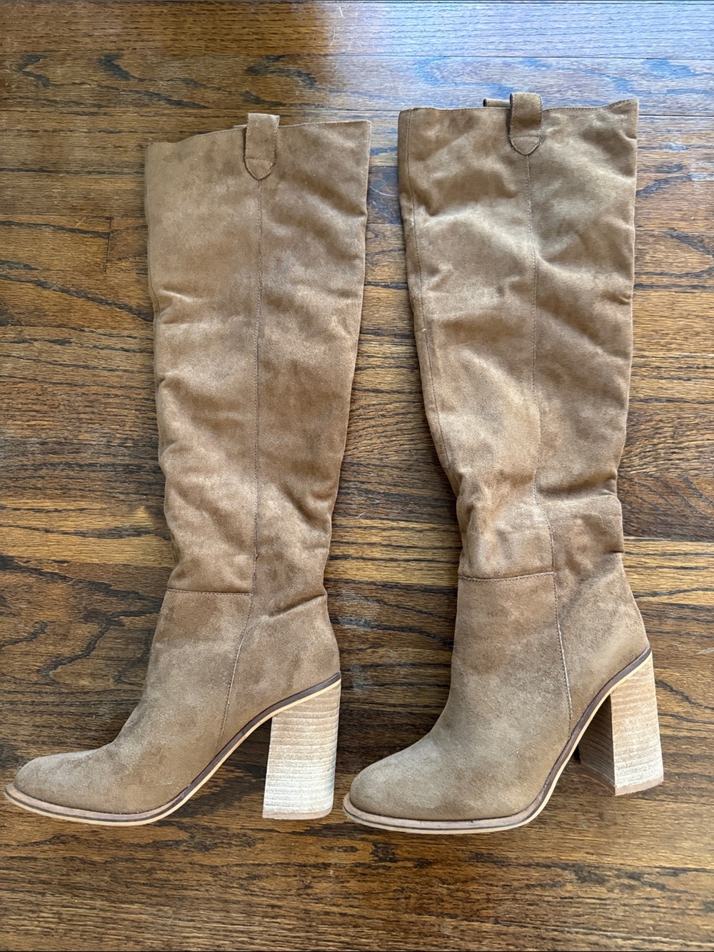 Vici Tall Suede Block Heel Boots in Tan Size 8